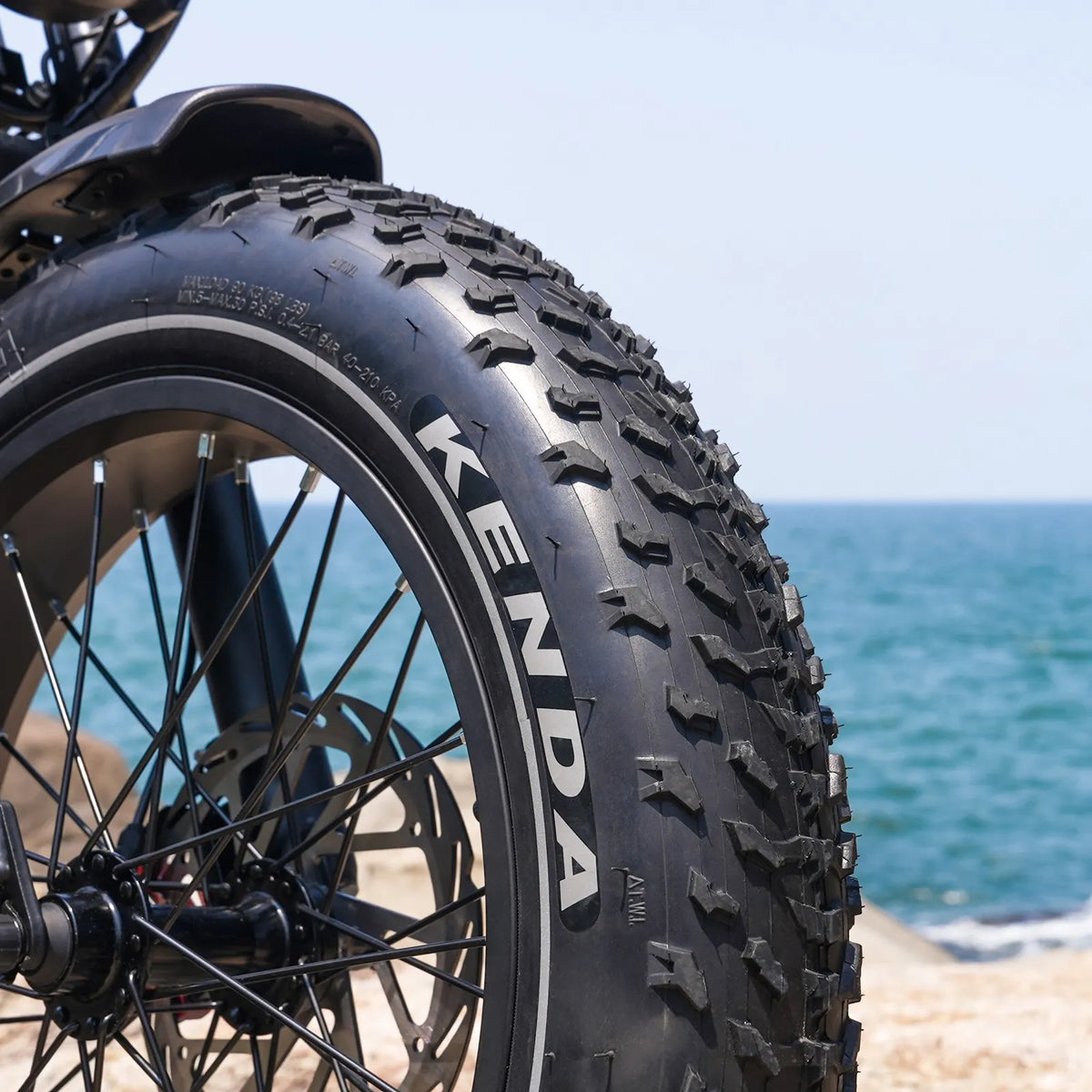 Cbvelo Ek6 Max Fat Tire Electric Commuter Bicycle For Trails